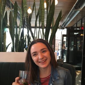 Meet your Posher, Katina